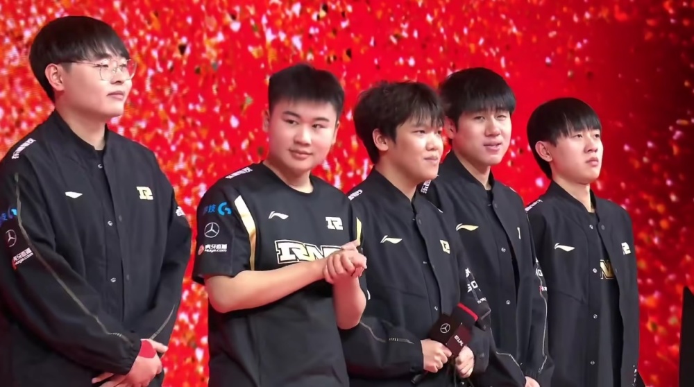 塔的加盟 塔的加盟