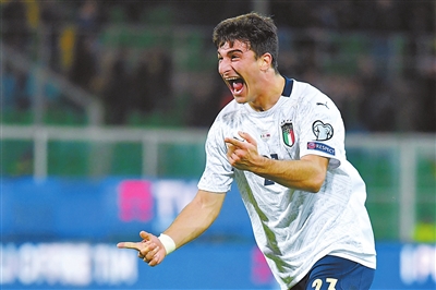 曾带领凯尔 曾带领凯尔